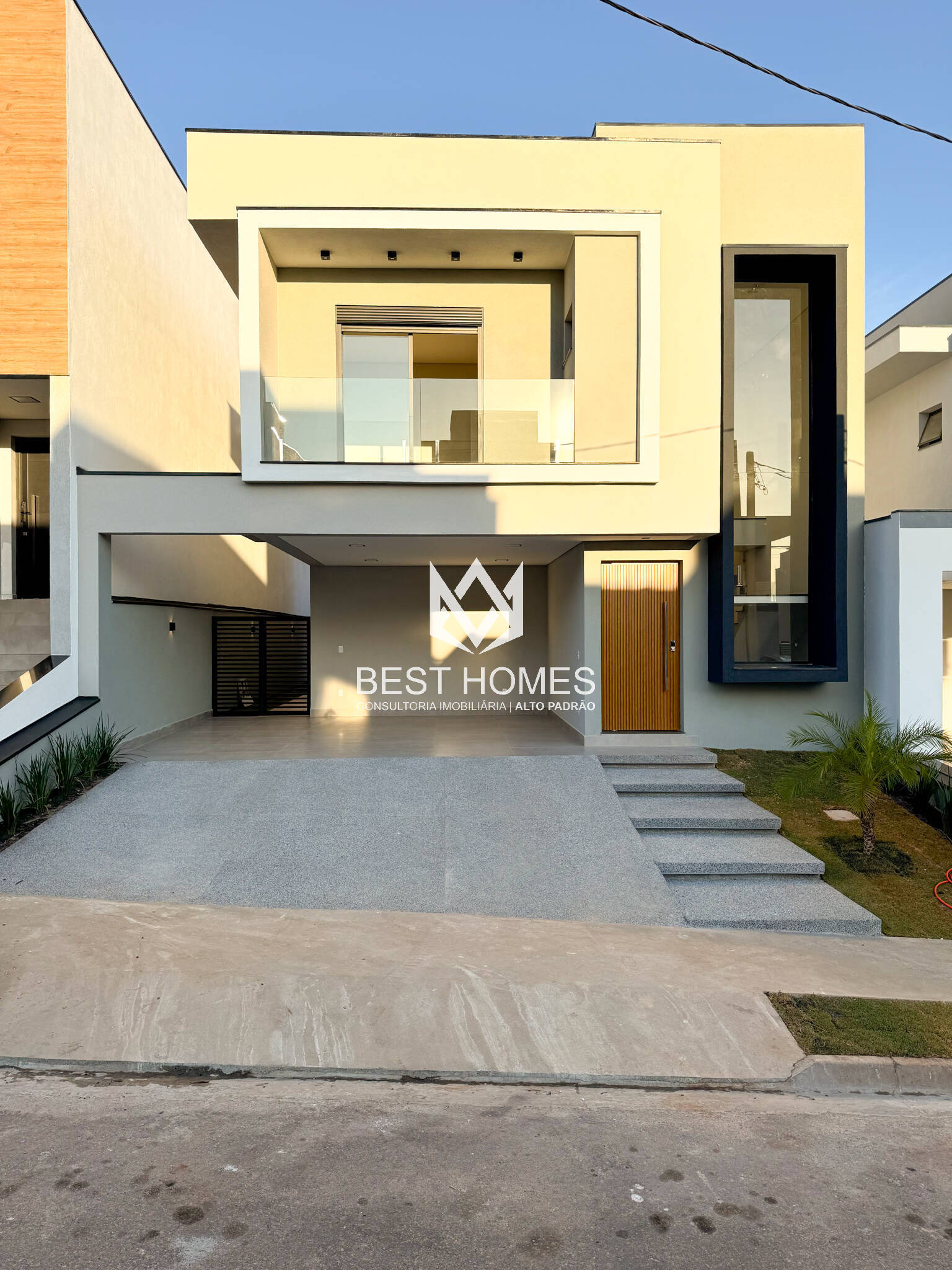 Casa à venda com 3 quartos, 250m² - Foto 2