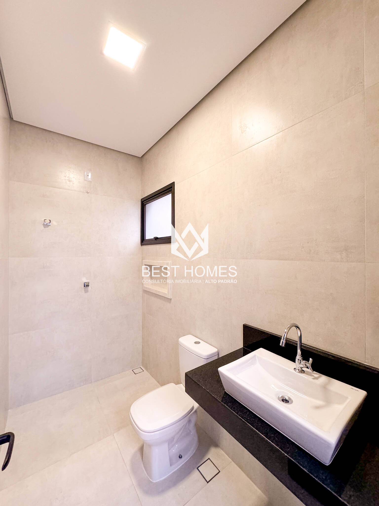 Casa à venda com 3 quartos, 250m² - Foto 10