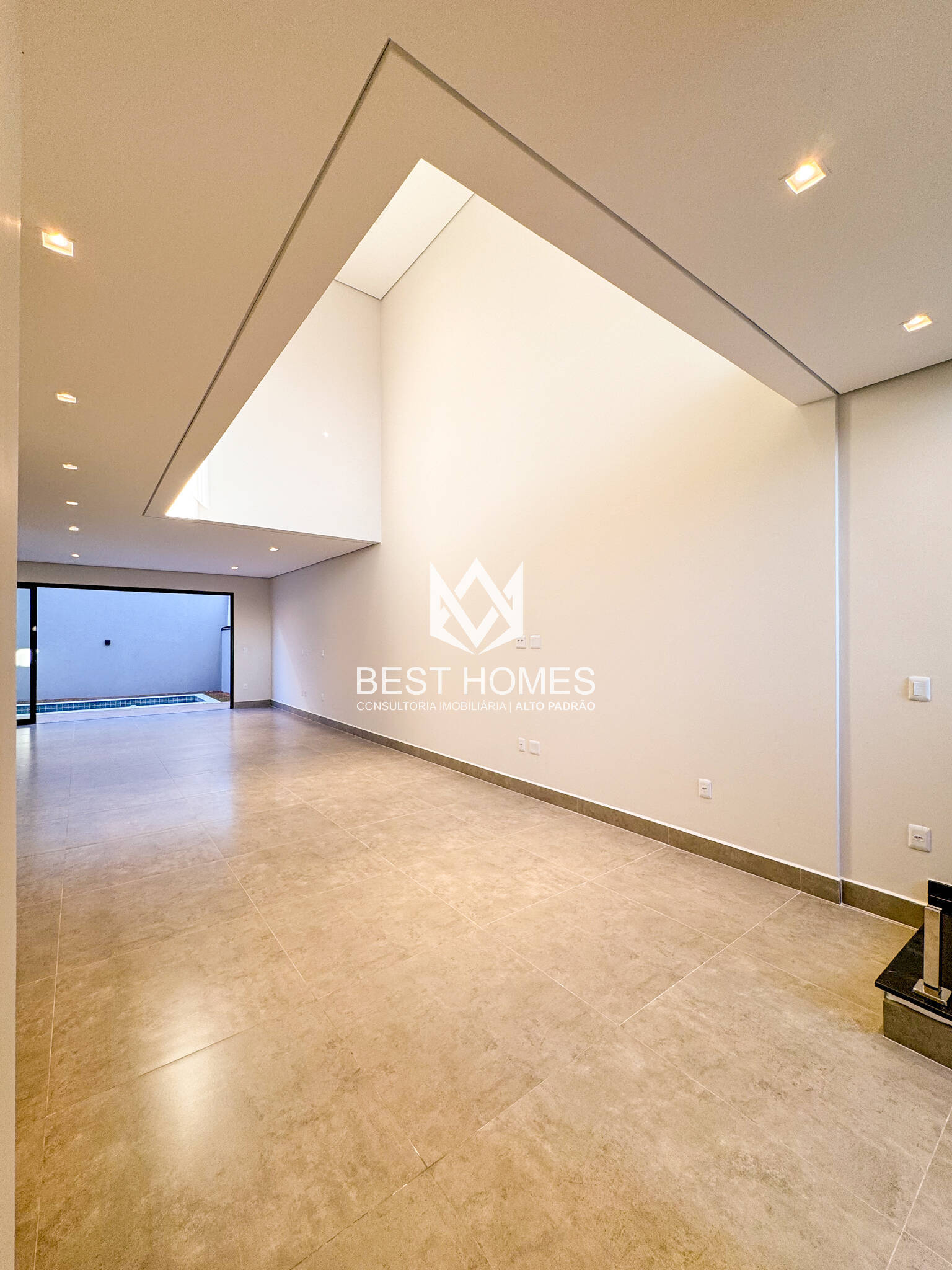 Casa à venda com 3 quartos, 250m² - Foto 17