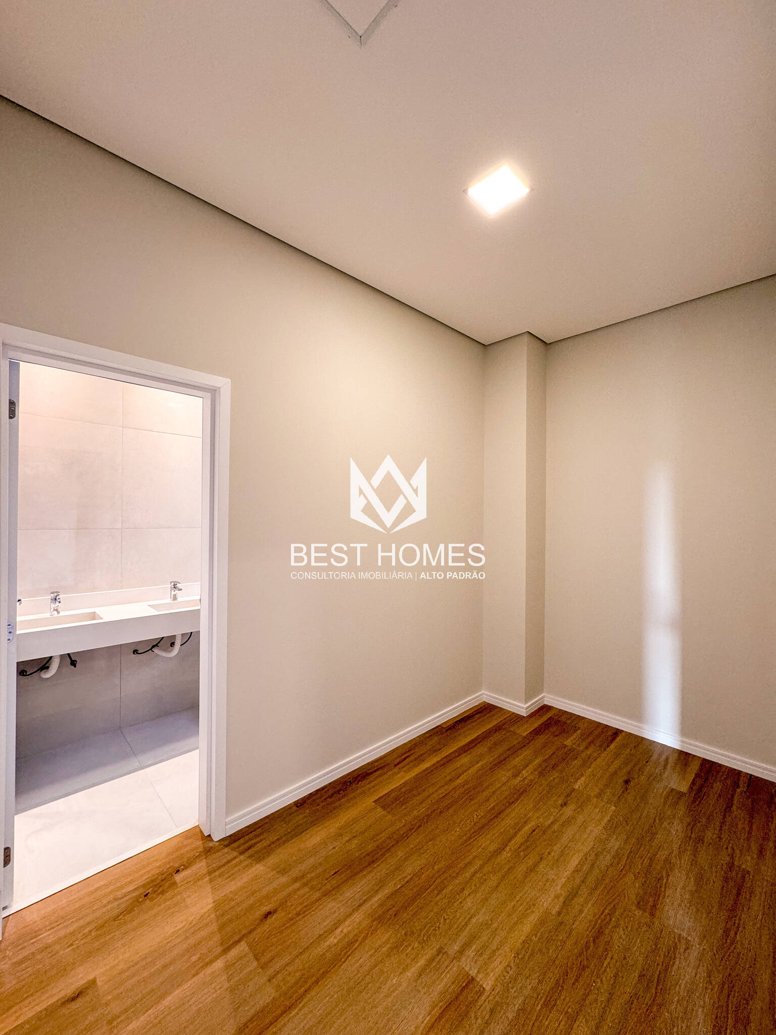 Casa à venda com 3 quartos, 250m² - Foto 34