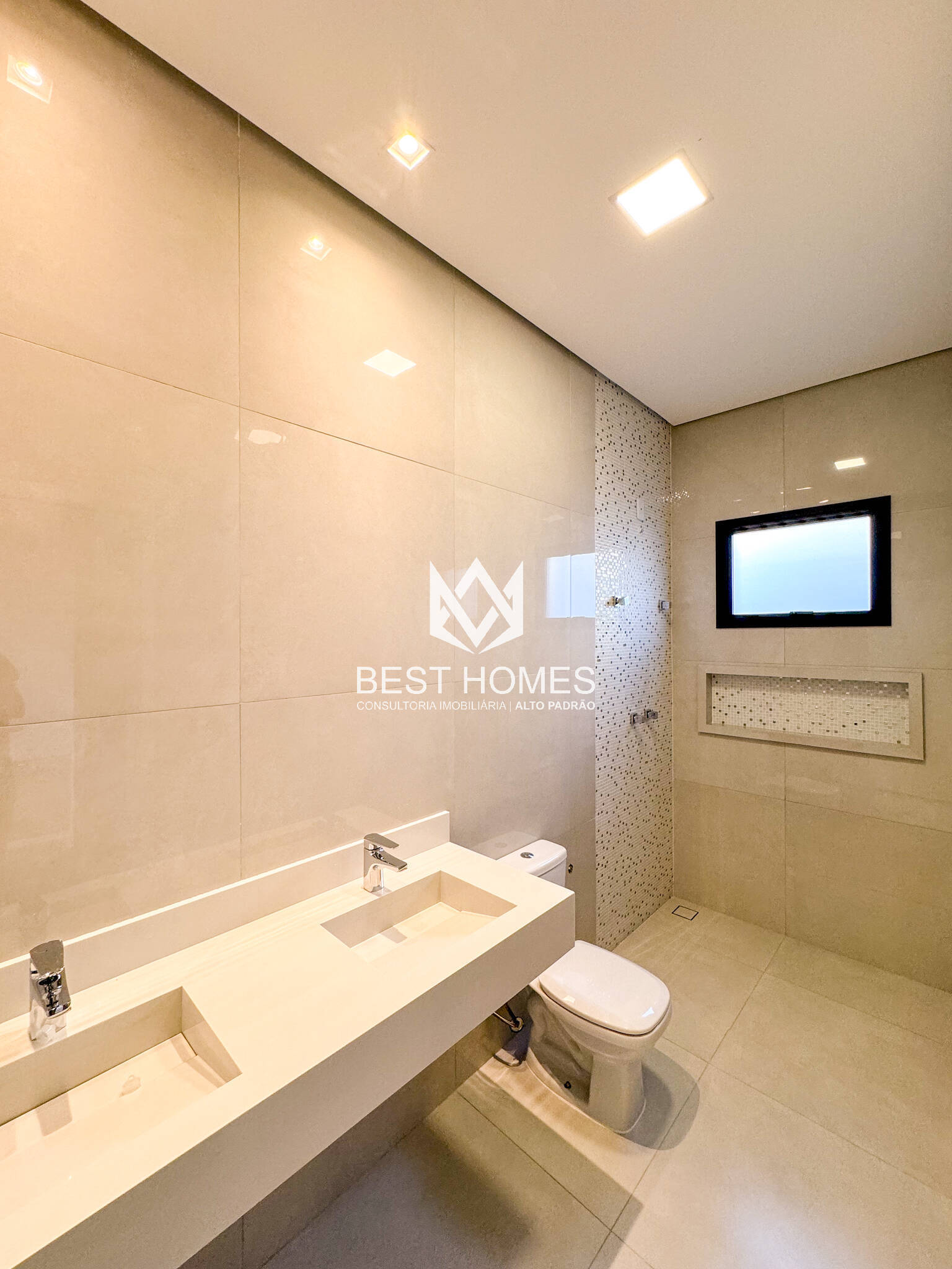 Casa à venda com 3 quartos, 250m² - Foto 35
