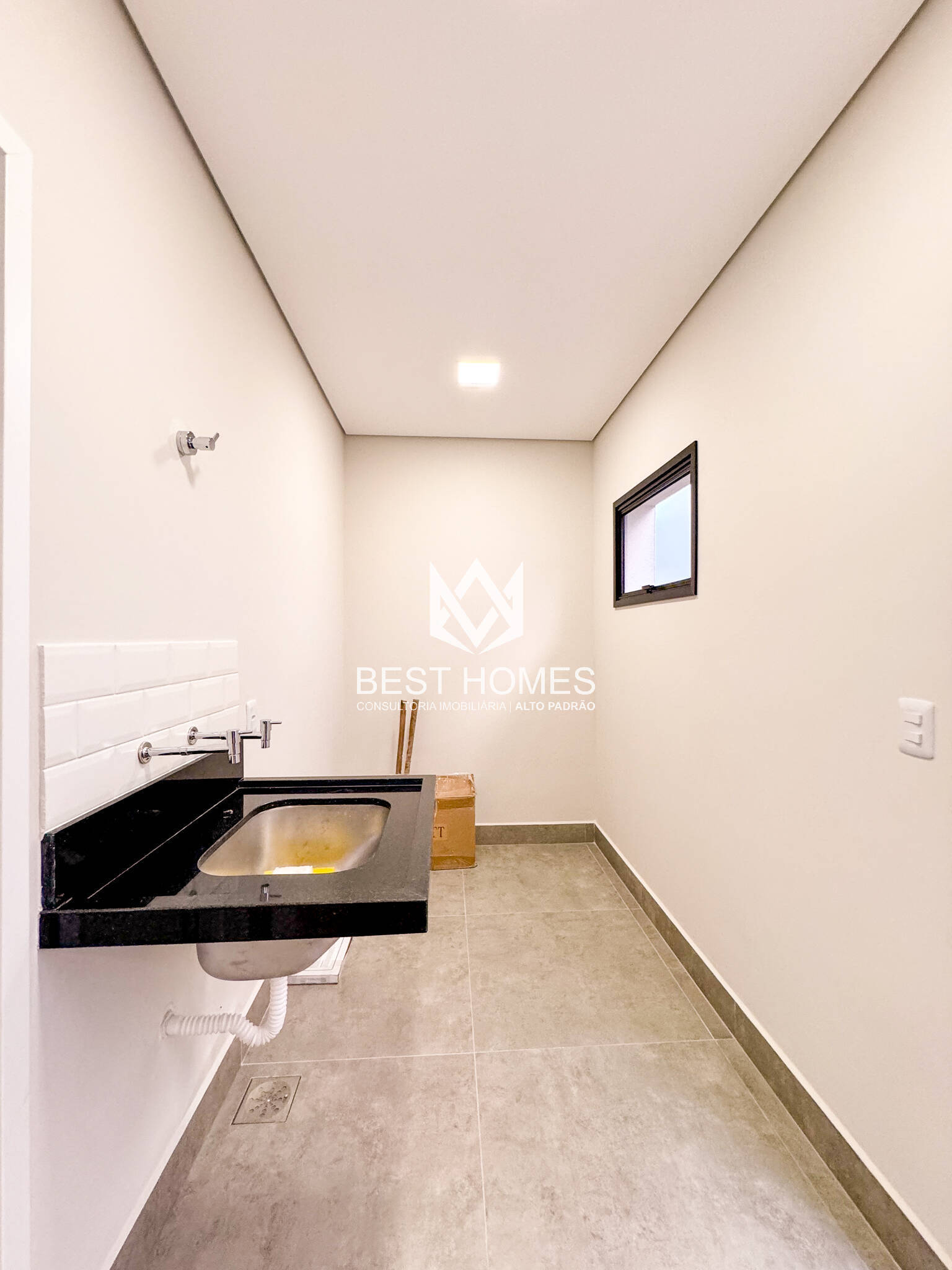 Casa à venda com 3 quartos, 250m² - Foto 44