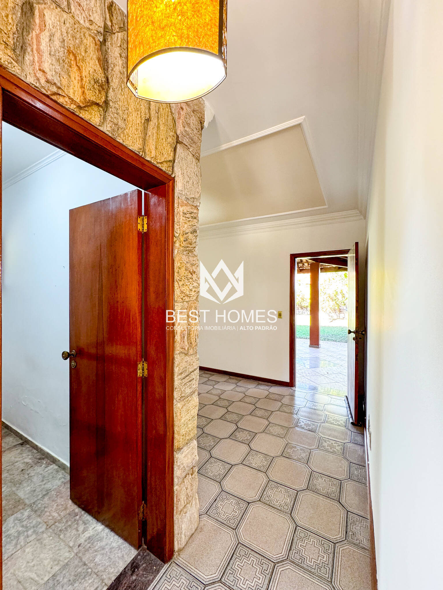 Casa à venda com 4 quartos, 2000m² - Foto 10