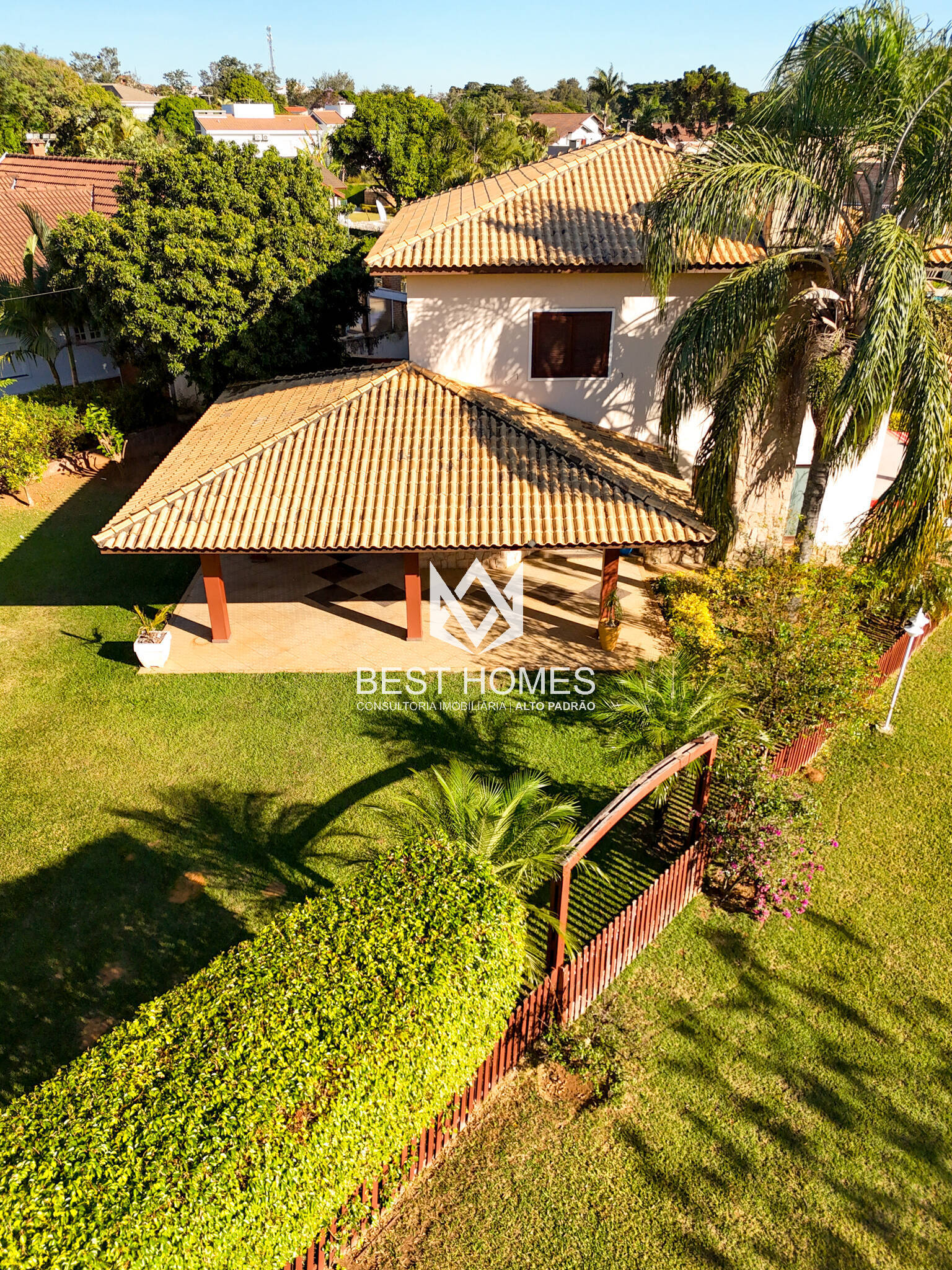 Casa à venda com 4 quartos, 2000m² - Foto 40