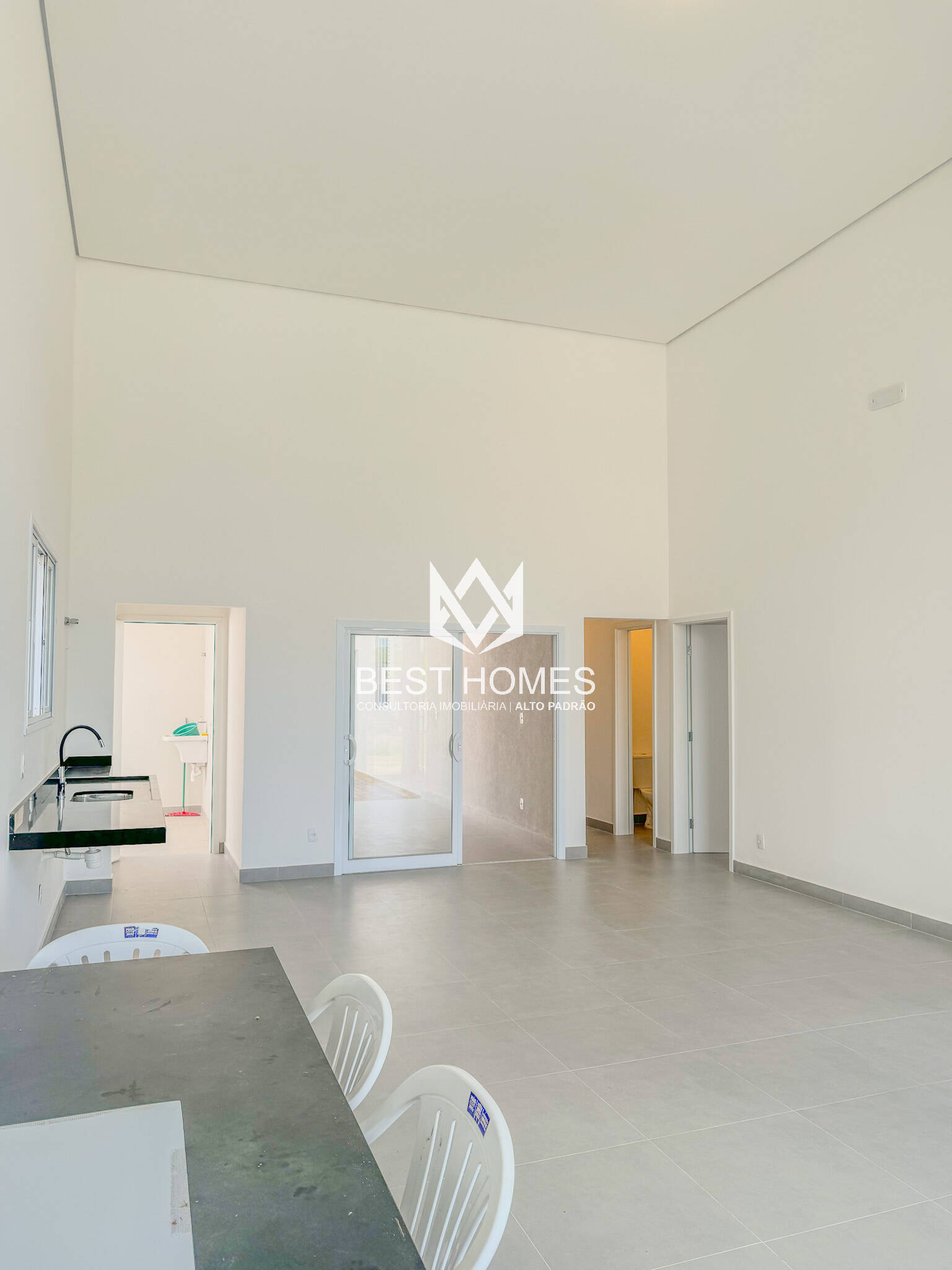 Casa, 3 quartos, 300 m² - Foto 4